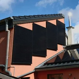 1720 Wp Fassaden PV Set mit 4x 450 W Full Black Solarmodulen & Montagepaket mit 0% Mwst. nach §12 Abs. 3 UstG